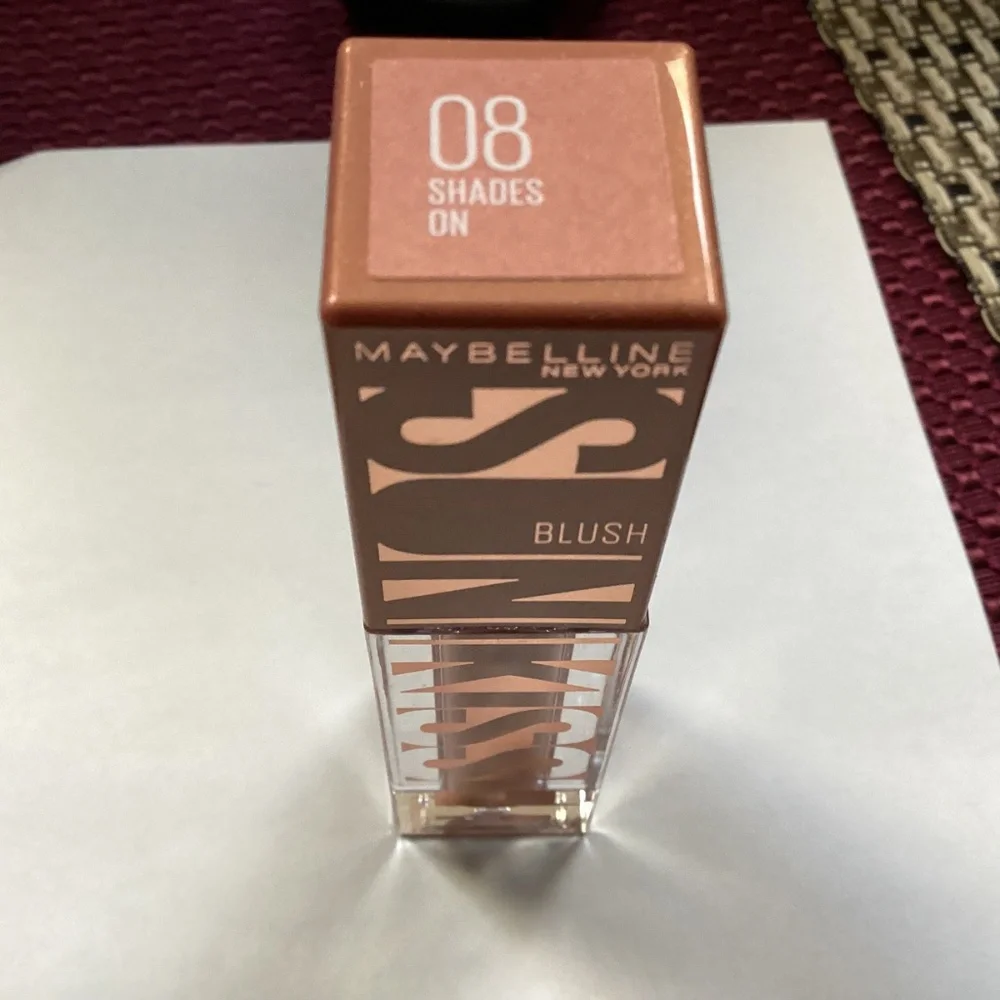 Maybelline Blush 08 Shades on 4.7 ml  NEW